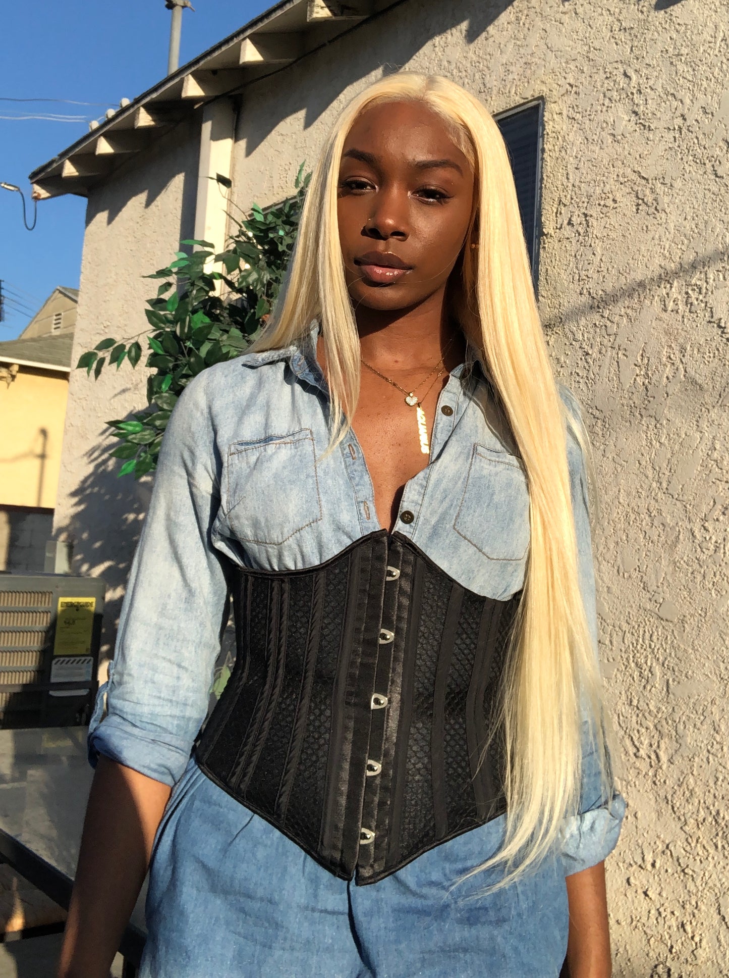 Nude Sleek N' Straight